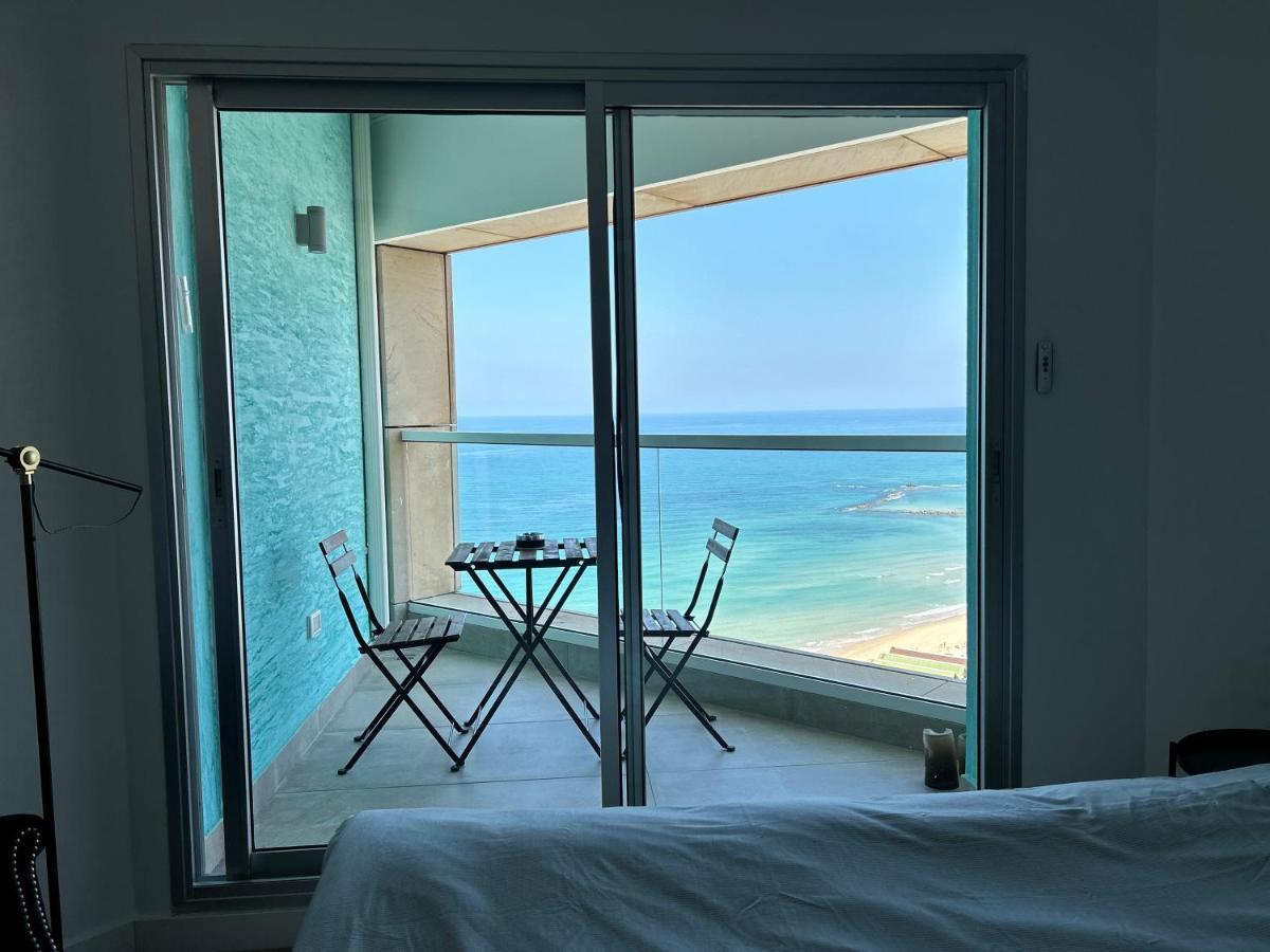 Beachfront Apartment Bat Yam Ngoại thất bức ảnh